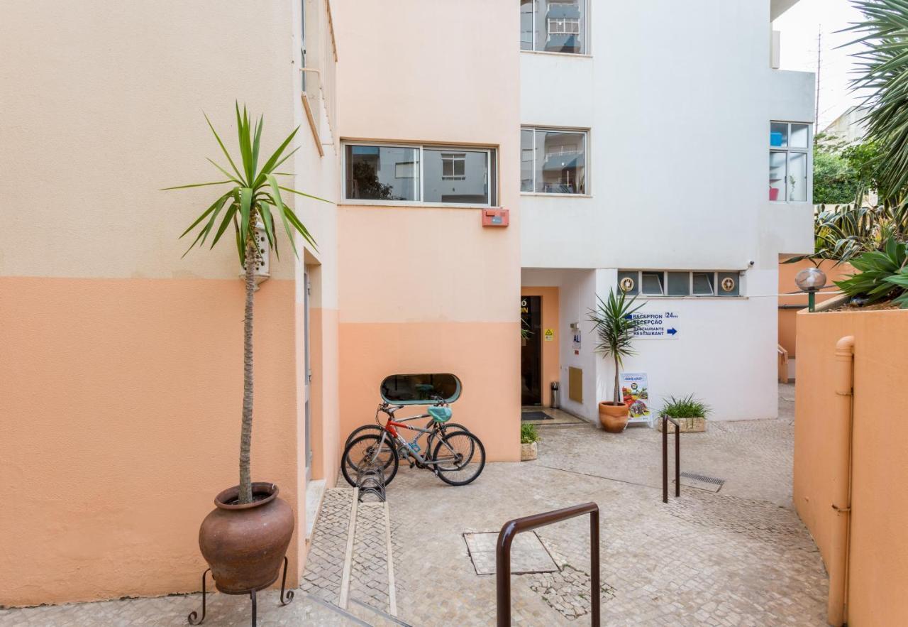 Squash Rocha Suite Beach Apartment Portimão Eksteriør billede